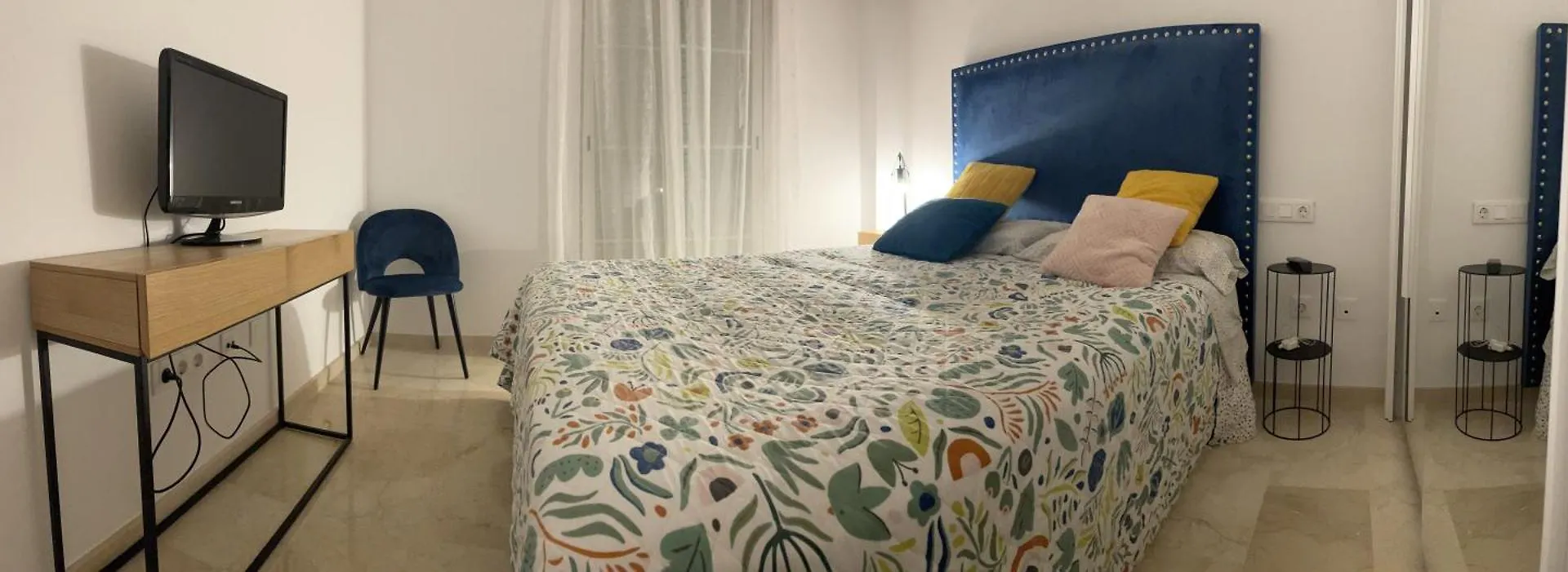 Precioso Apartamento Con Vistas A Mar Y Montana En Manilva Spain